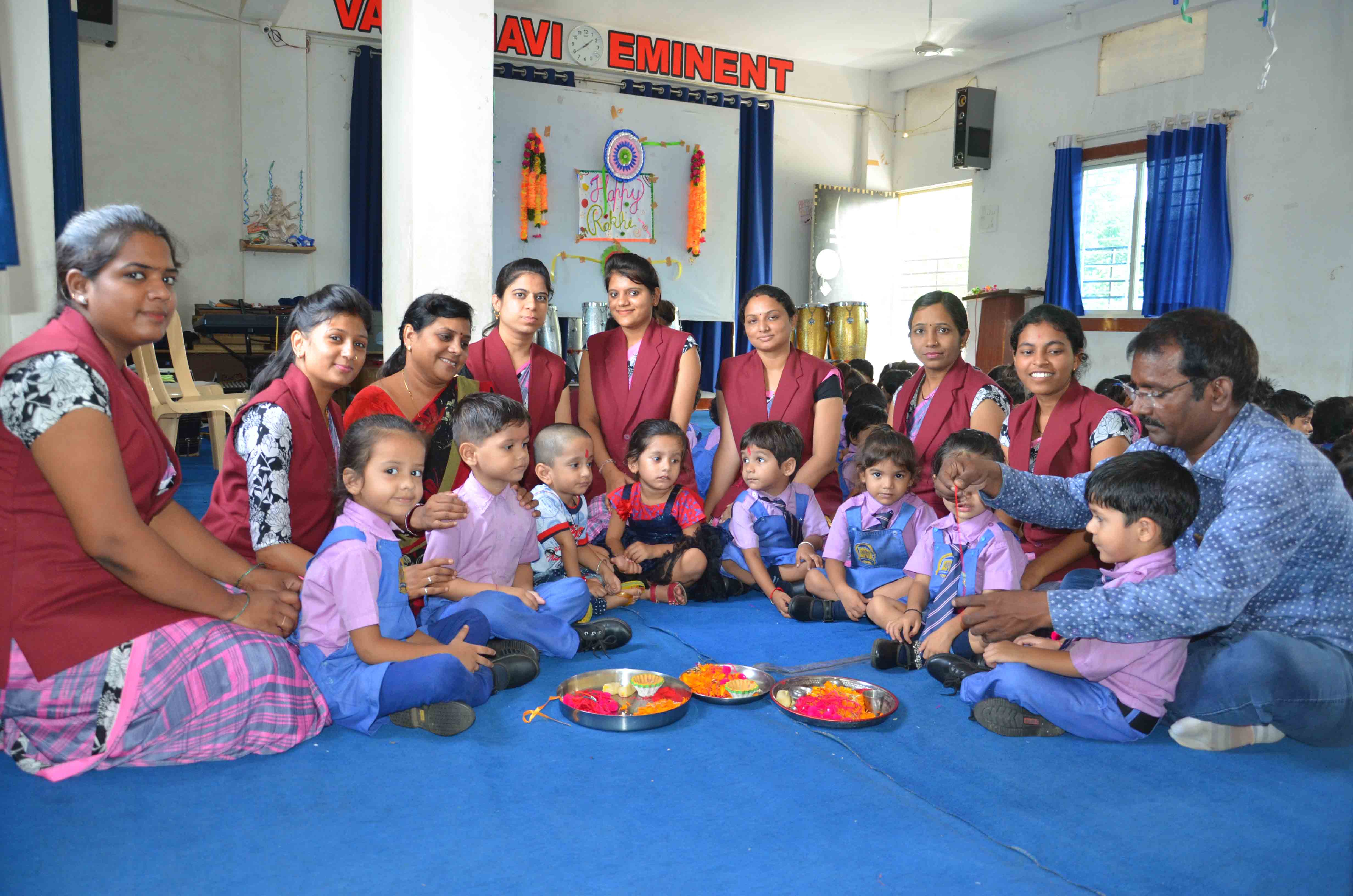 vaishnavi eminent higher secondary school barwani